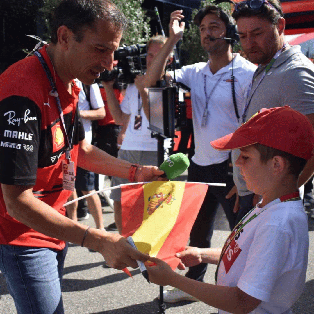 A wish child meets Formula 1 driver